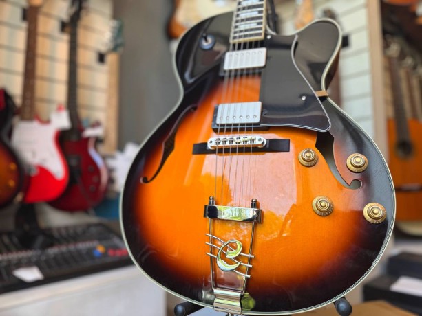 Cort Yorktown-Tab Hollow Body Series