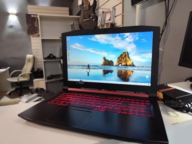 Acer Nitro N17c1