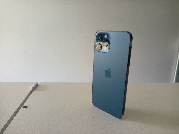 Apple iPhone 12 Pro Max