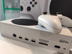 Microsoft Xbox Series S