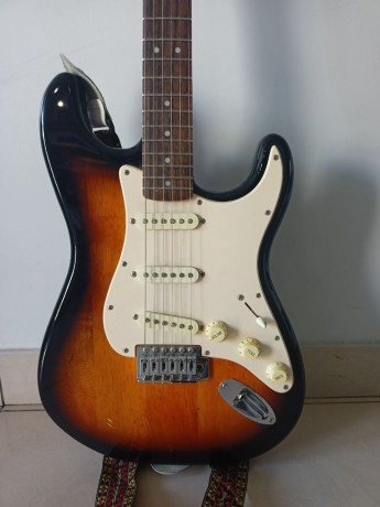 Fender Squier Bullet