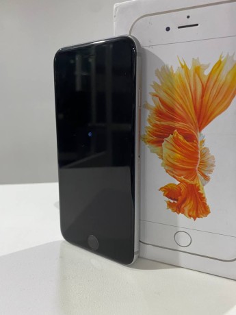 Apple iPhone 6S