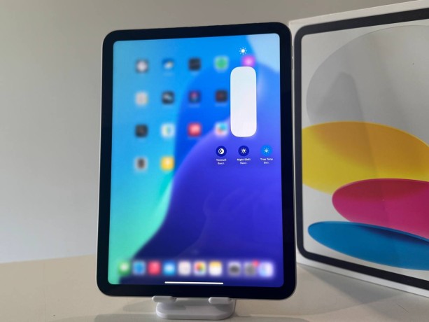 Apple iPad (10-Го Поколения) (2022)