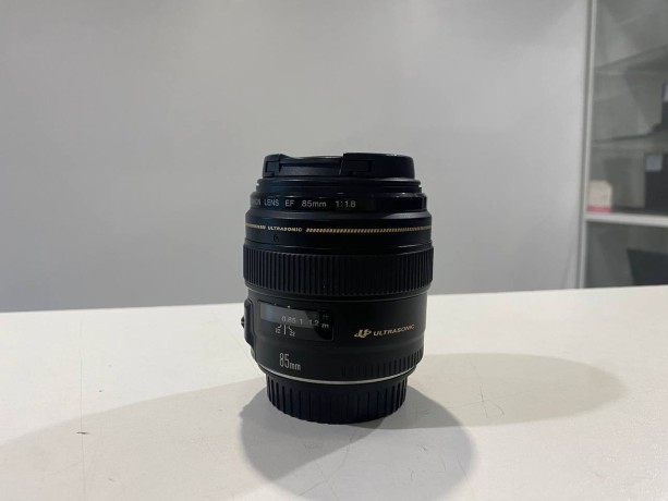 Canon Ef 85Mm F/1.8 Usm