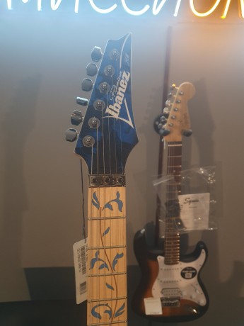 Ibanez Premium Jem77p