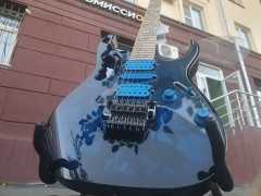 Ibanez Premium Jem77p