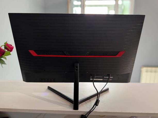 SunWind Sun-M24bg110