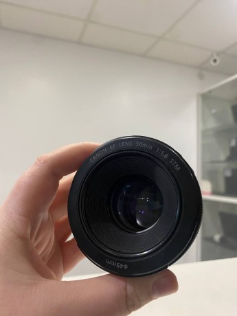Canon Ef 50Mm F/1.8 Stm