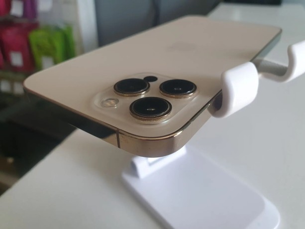 Apple iPhone 12 Pro Max