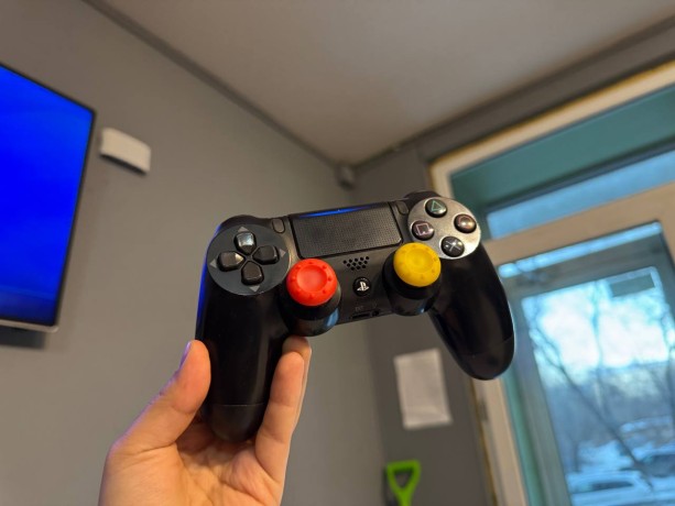 Sony Playstation 4 Slim