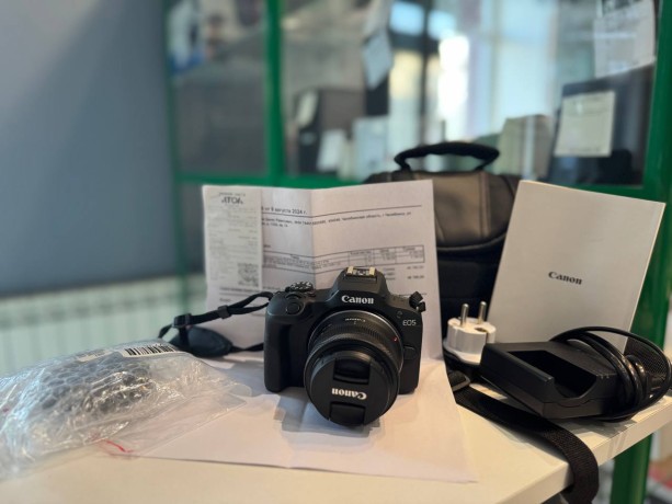 Canon Eos R100 Kit 18-45 Is Stm