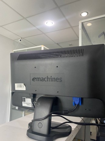 eMachines E190hqv