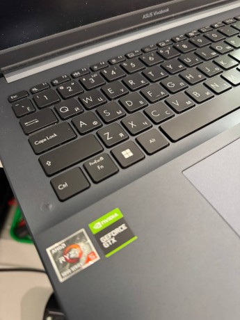 Asus Vivobook Pro 15
