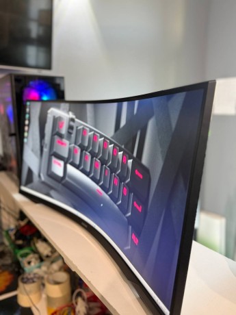 Samsung Odyssey G5 G55t