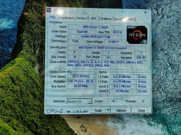 Игровой ПК на Ryzen 5 7500F