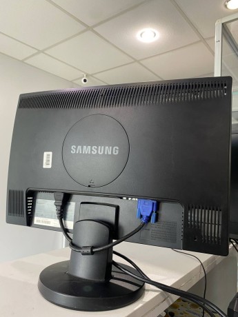 Samsung Syncmaster 943Nw
