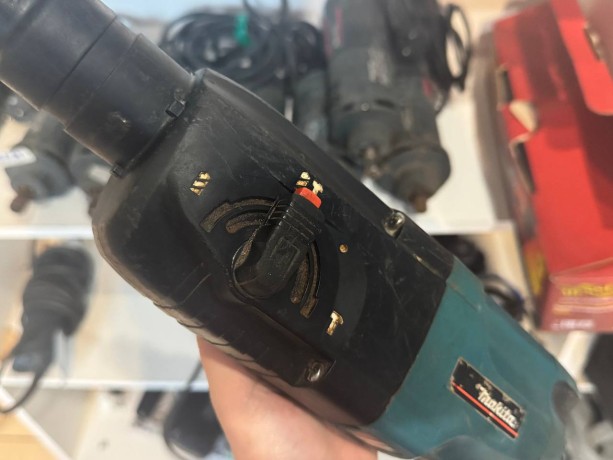 Makita Hr2450