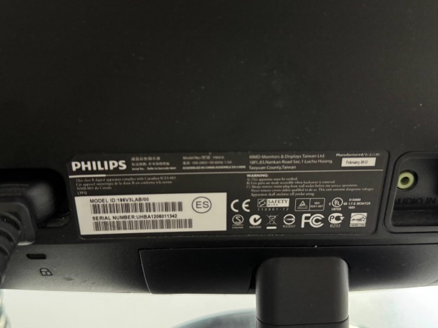 Philips 196V3l
