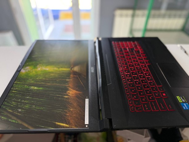 MSI Gf76 Katana 11Uc-893Xru