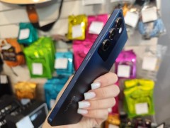 Vivo V30 Lite