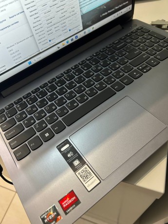 Lenovo Ideapad 3