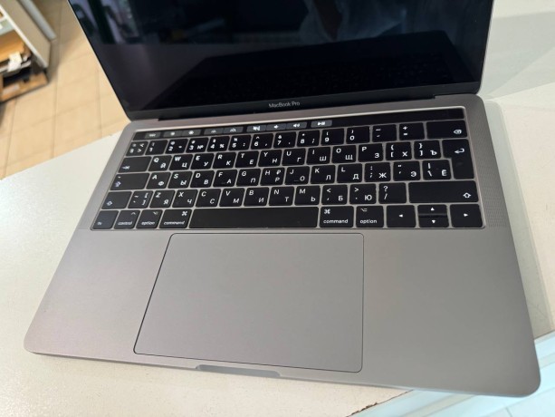 Apple Macbook Pro 13