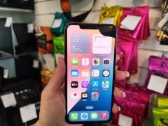 Apple iPhone Xs Max