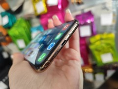 Apple iPhone Xs Max