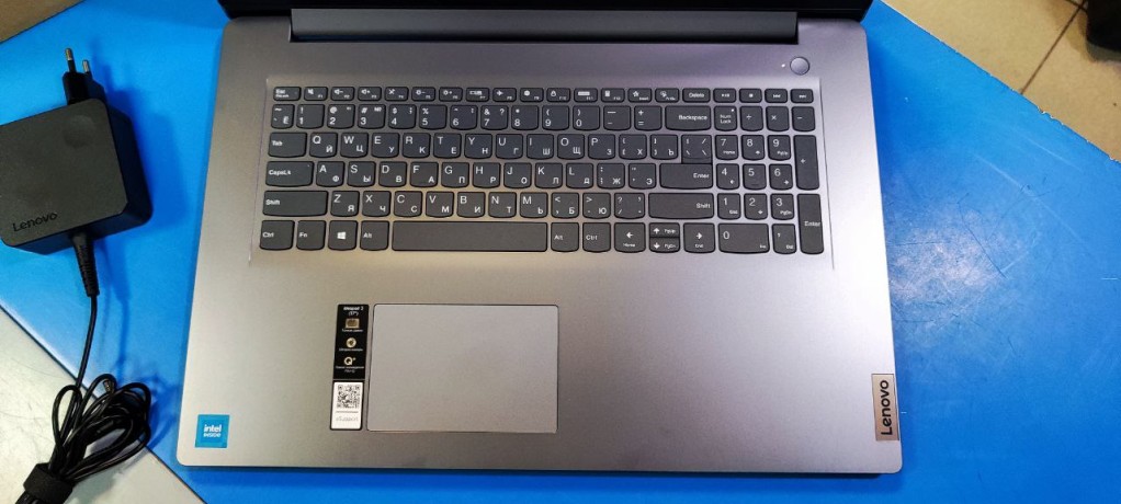 Lenovo Ideapad 3