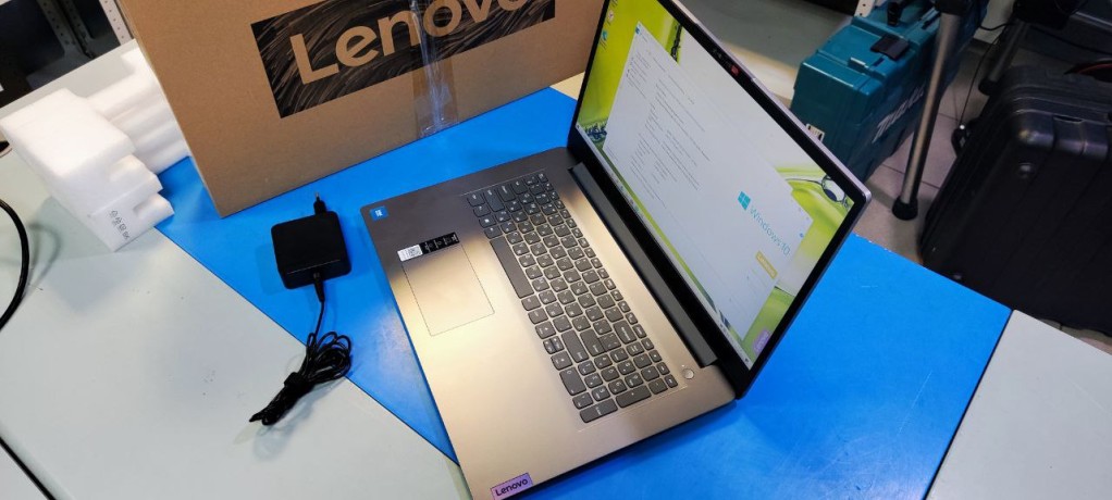 Lenovo Ideapad 3