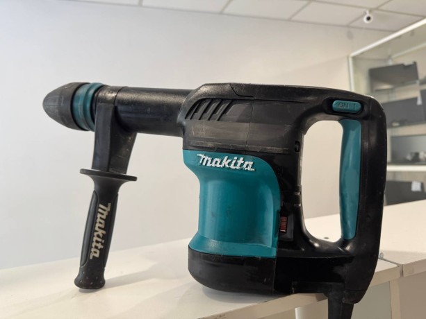 Makita Hm0870c