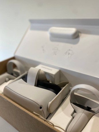 Oculus Quest 2