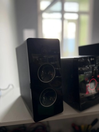 LG Cm2760
