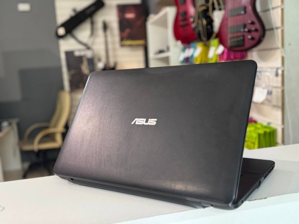 Asus X751m