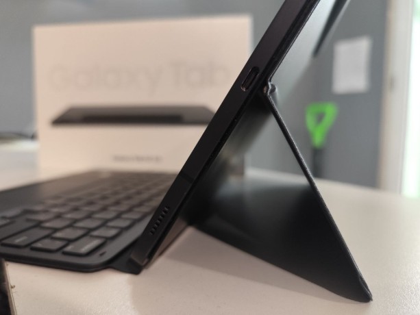 Samsung Galaxy Tab S8 5G