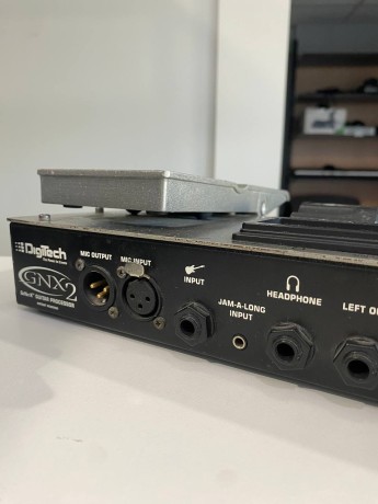 Digitech Gnx2