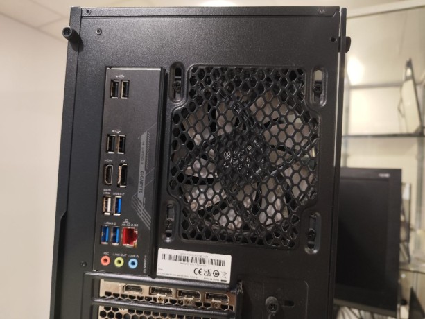 Игровой ПК на Core i5 12400F