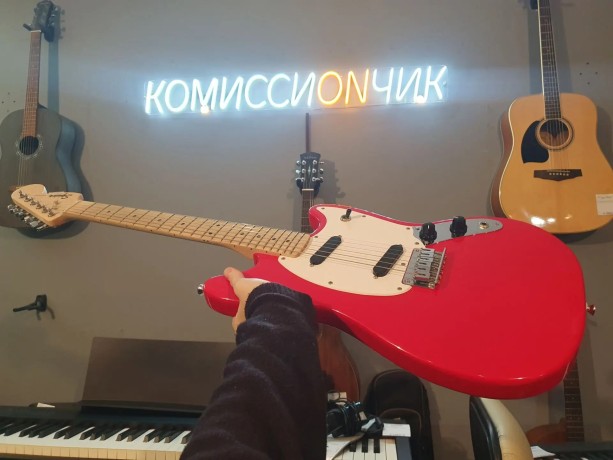 Fender Squier Mustang