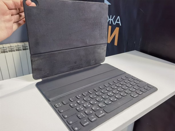 Apple Smart Keyboard Folio