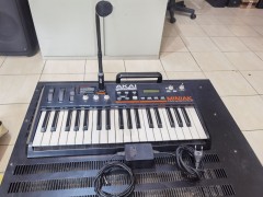 Akai Miniak