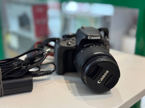 Canon Eos 100D