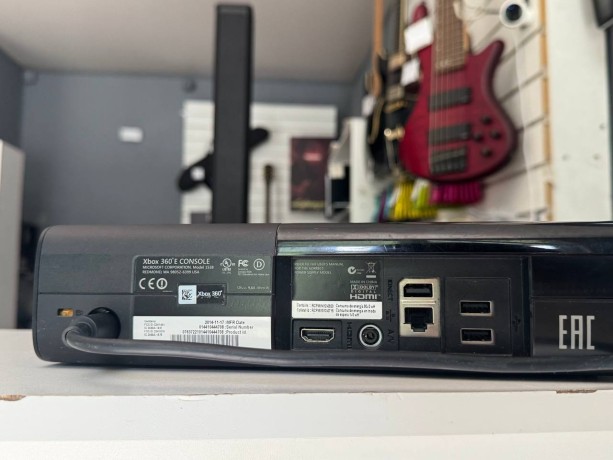 Microsoft Xbox 360 E
