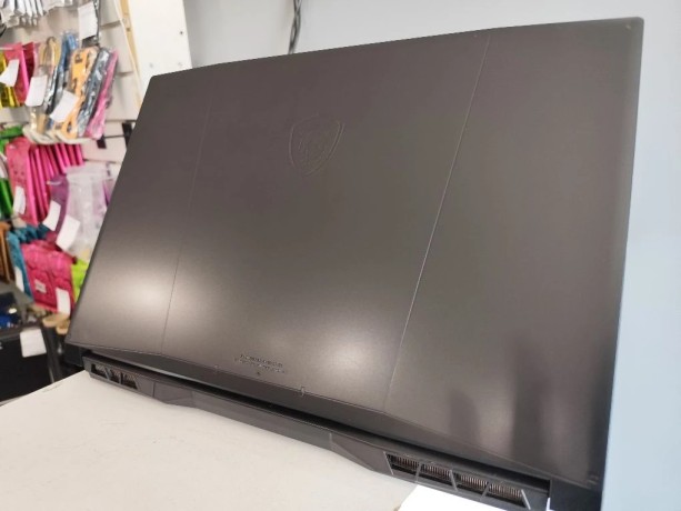 MSI Katana 17 B12ucr