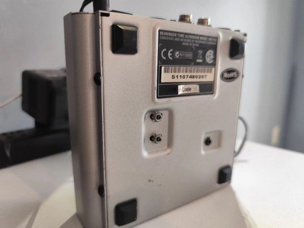 Behringer Mic100