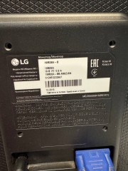 LG 19M38a