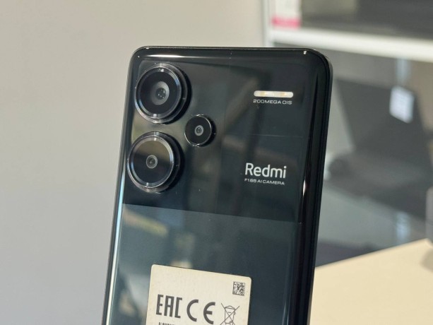 Xiaomi Redmi Note 13 Pro+