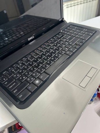 Dell Inspiron 1764