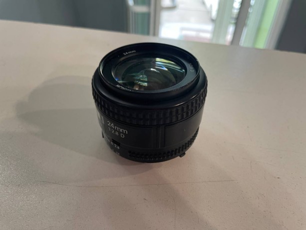 Nikon 24Mm F/2.8D Af