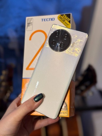 Tecno Spark 20 Pro+