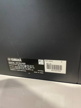 Yamaha Psr-E433
